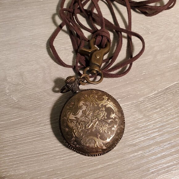 Pocket Watch Necklace in Brass – Ragtrader Vintage Vintage Brass material cowhide rope pocket watch for jewelry